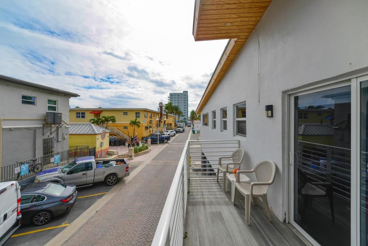 Cozy 1 Bedroom With Pool Steps From The Beach #47 할리우드 외부 사진