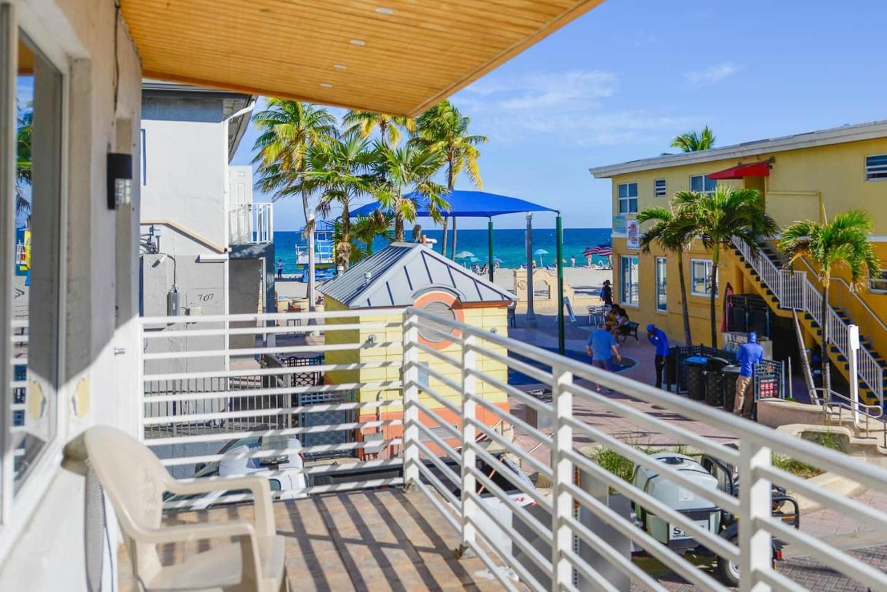 Cozy 1 Bedroom With Pool Steps From The Beach #47 할리우드 외부 사진